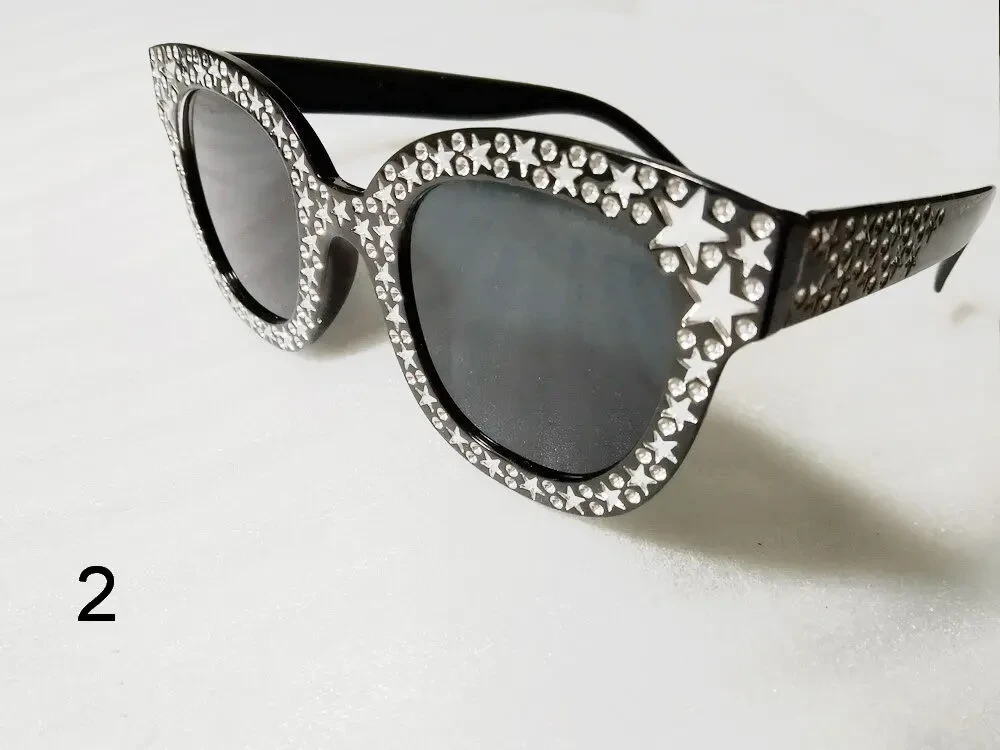 Солнцезащитные очки кошачий глаз со стразами Y2K. 7