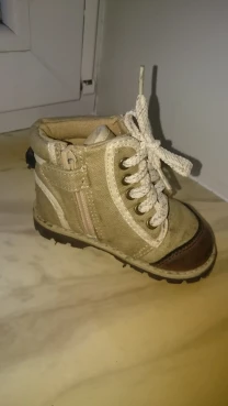 Ботинки демисезонные H&m для мальчика 19