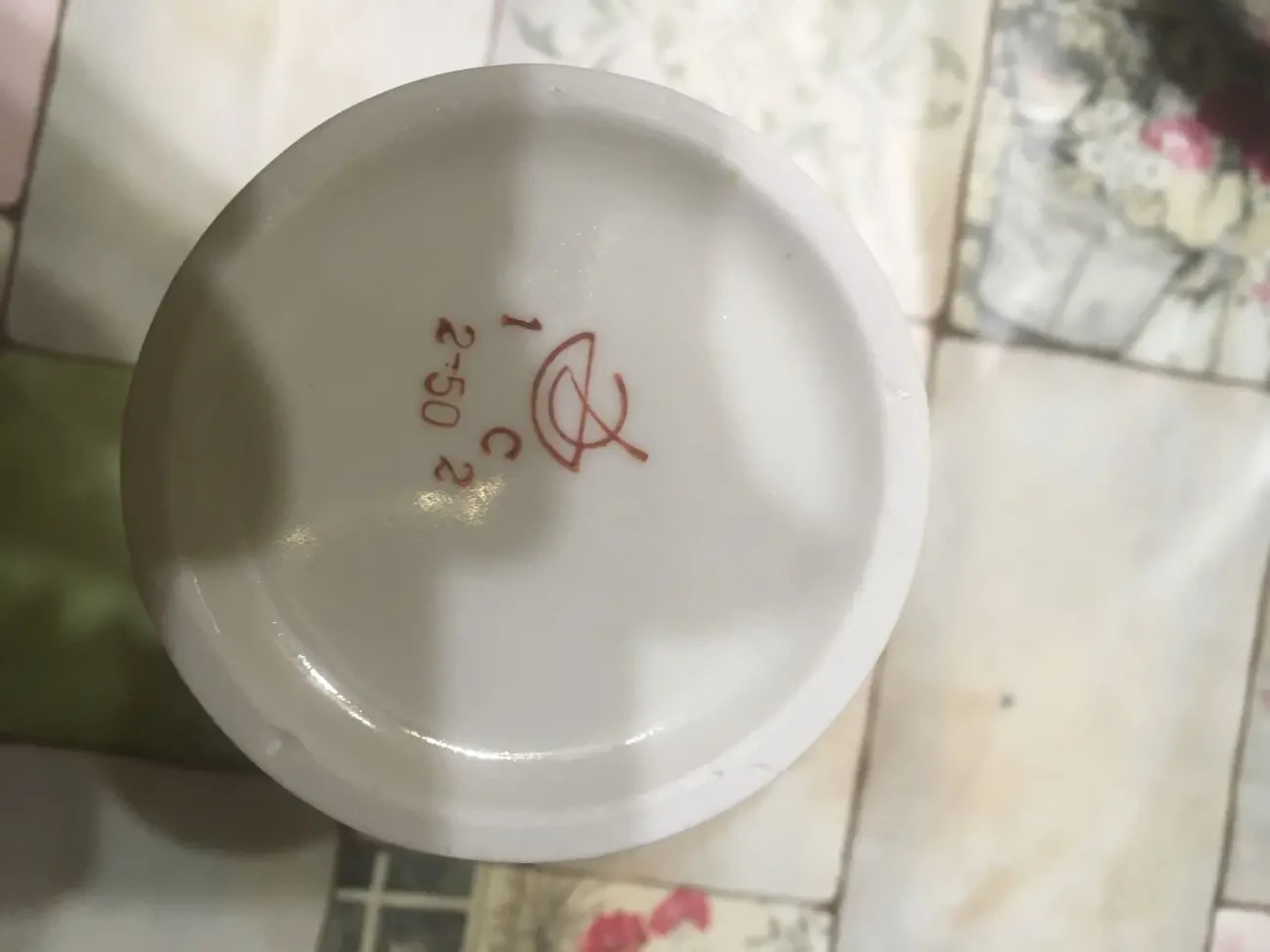 Ваза фарфоровая 4