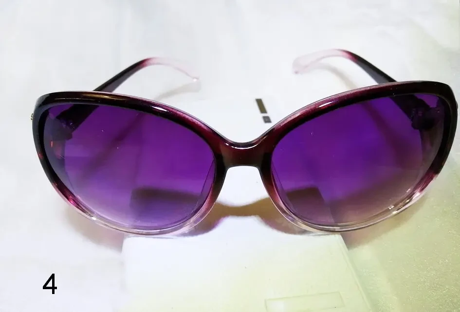 Женские  солнцезащитные очки с фигуркой летучей мыши, поляризованные. 2