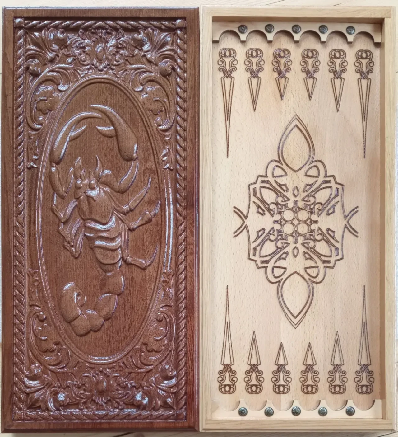 Нарди з дерева скорпіон 50см