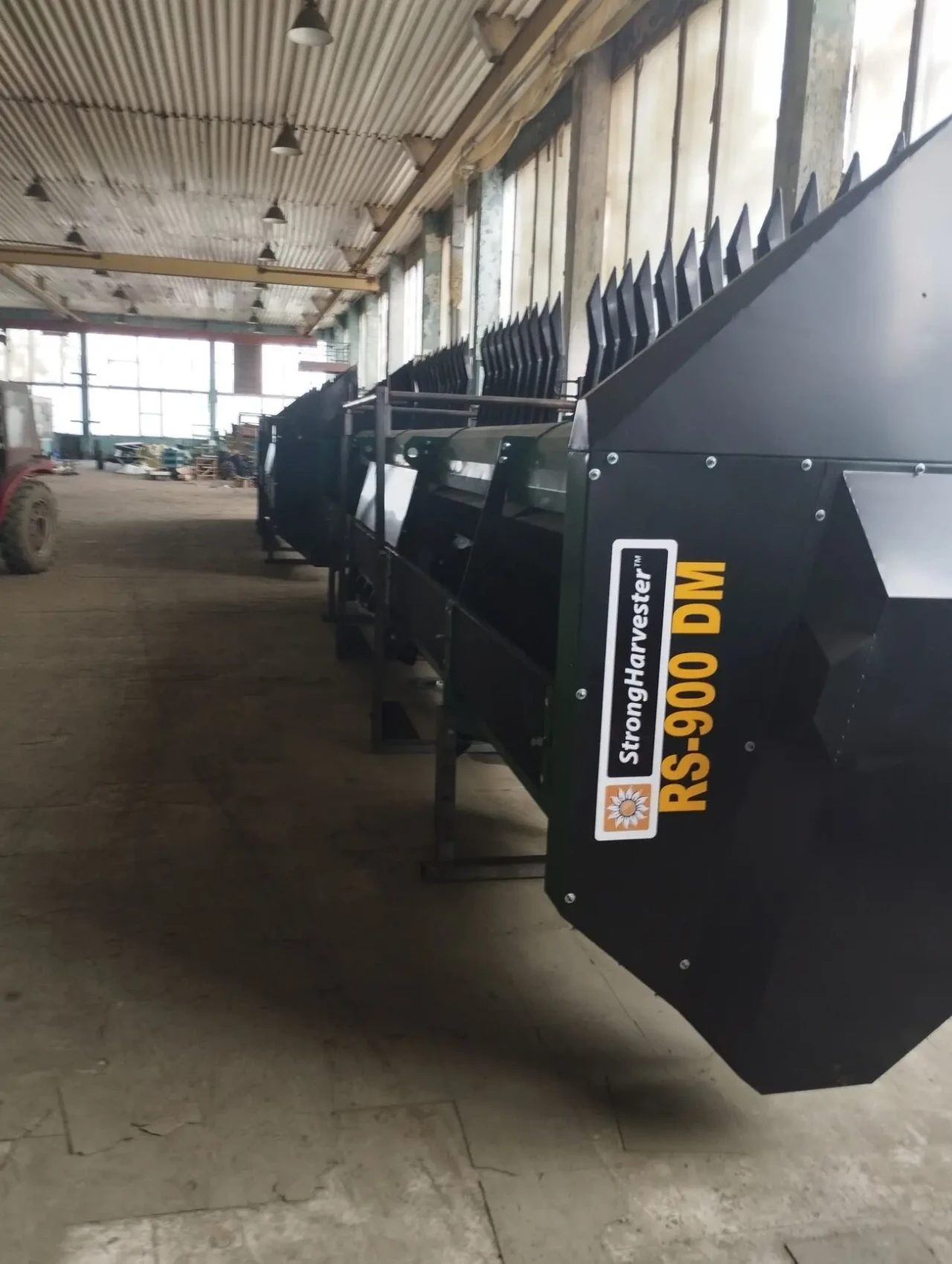 Жатка для збирання соняшника RS-900DM 2