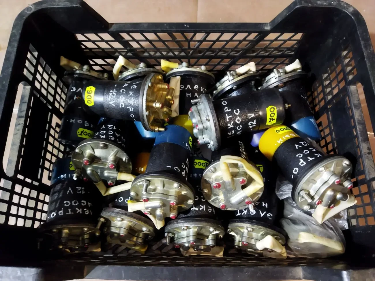 электробензонасос ( насос печки) 12В. 2