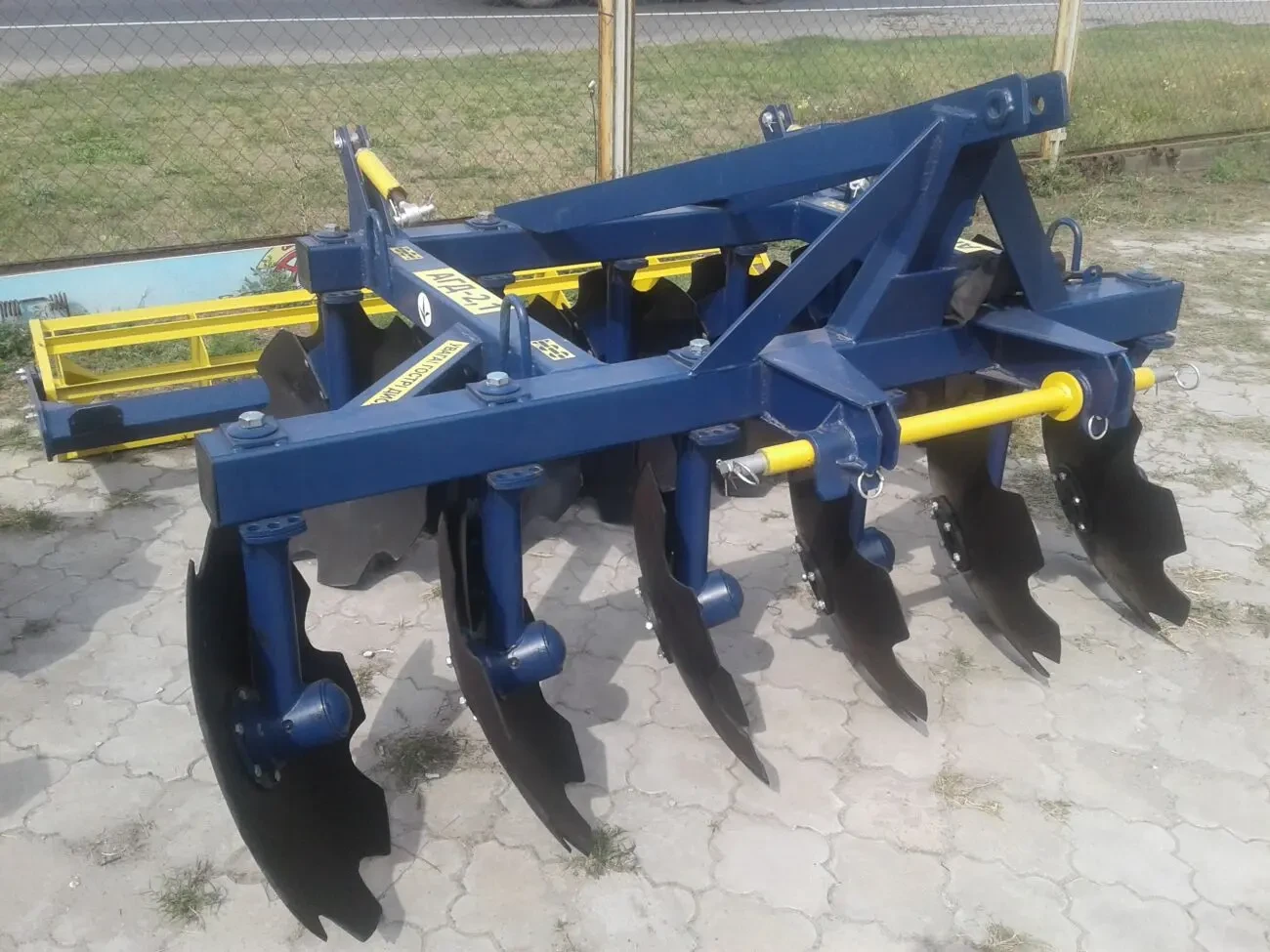 Дисков борона Агд навісна та причіпна 4