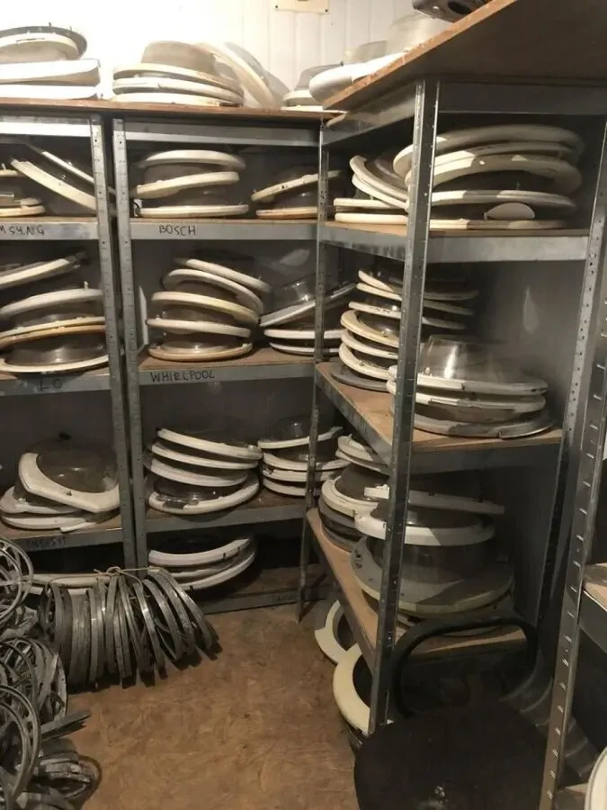 Продаємо нові та вживані запчастини до пральних машин 2