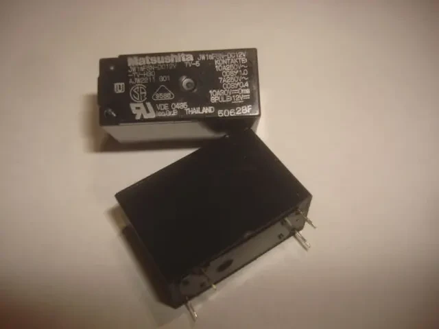 реле  12В . 10А .  Matsushita , THAILAND 2