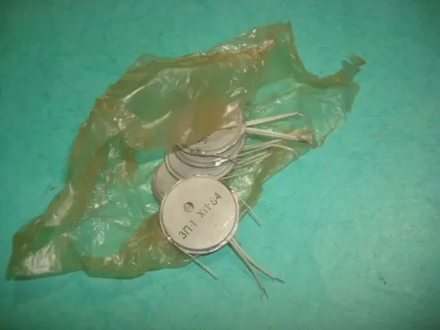 Динамик ЗП - 1 . пьезоизлучатель . 5