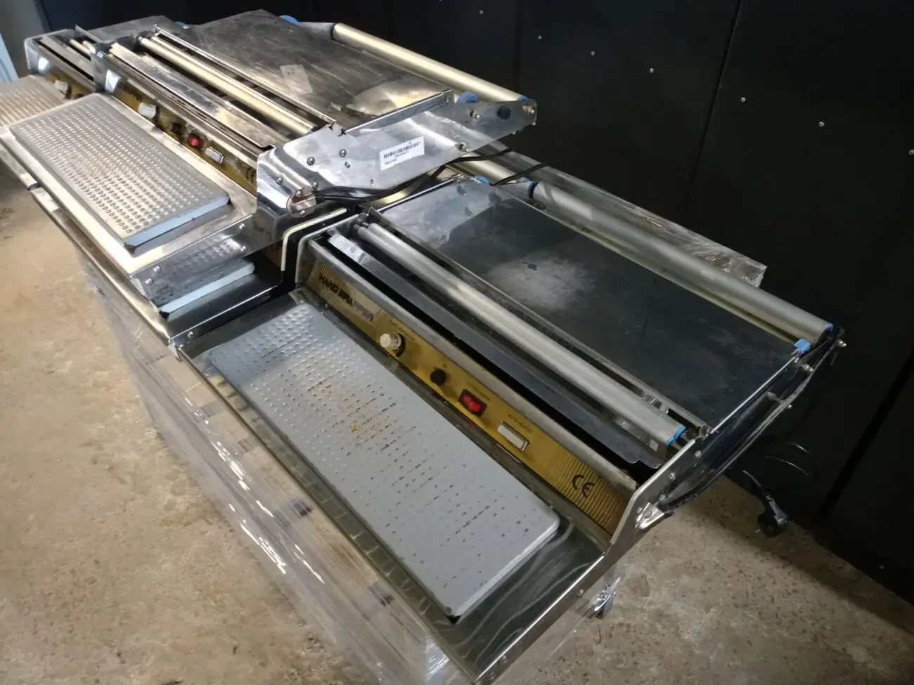 Гарячий стіл для пакування hand wrapper 450 б/в, стіл для пакування 4