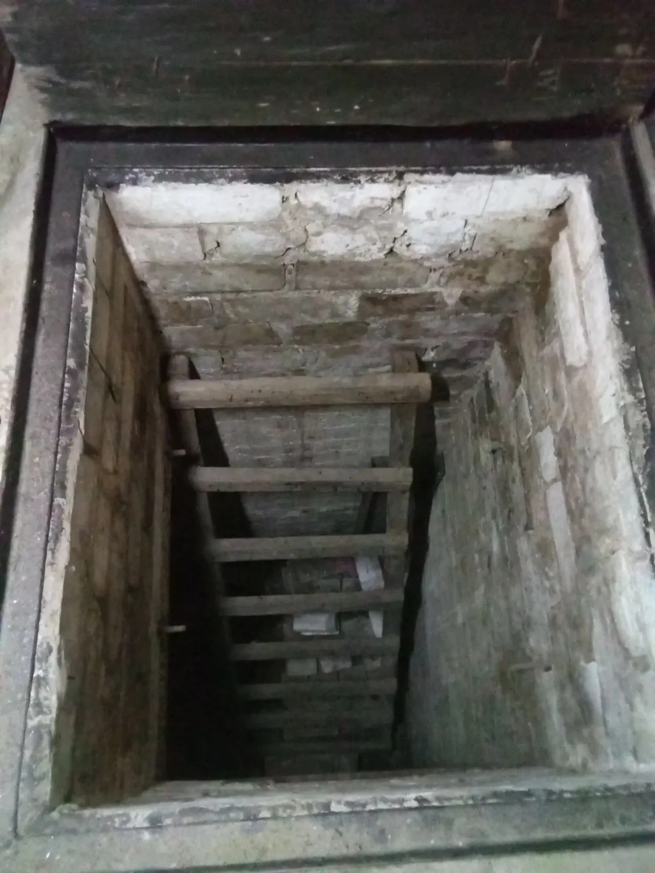 Собственник продам охраняемый кирпичный Гараж с Пристройкой 6