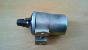 Катушка зажигания Б114 ГАЗ ЗИЛ новая ссср