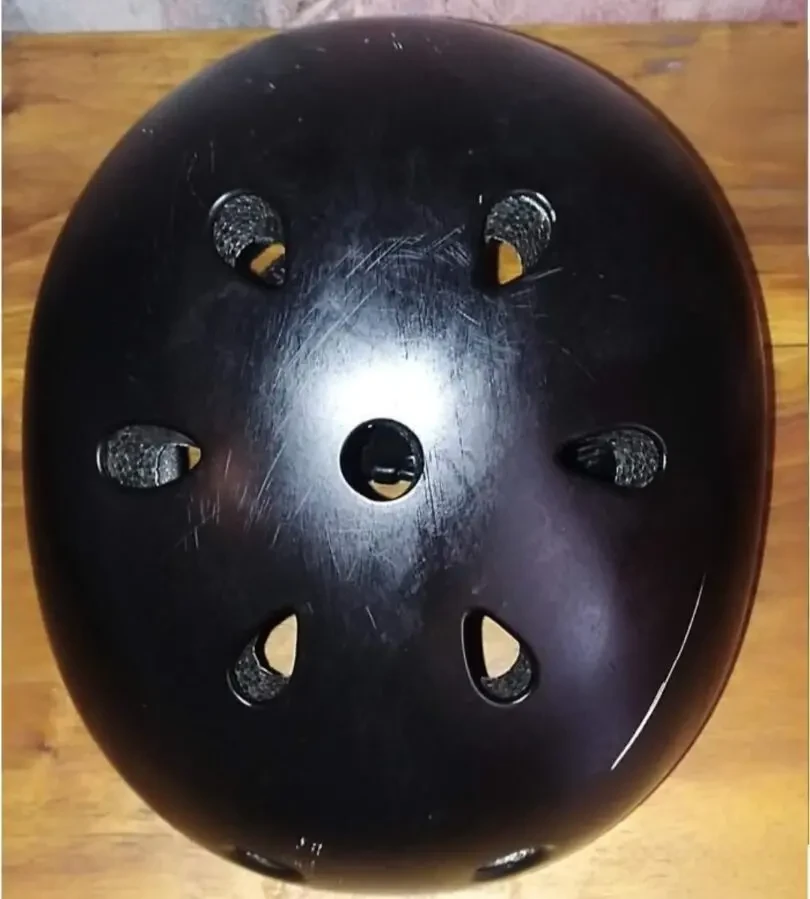 Защитный шлем-котелок 2