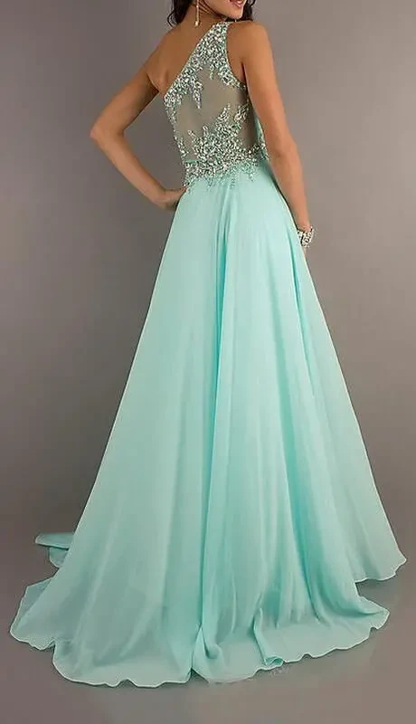 Вечірня сукня з вишуканою вишивкою  (38 EUR або 44UKR) 3