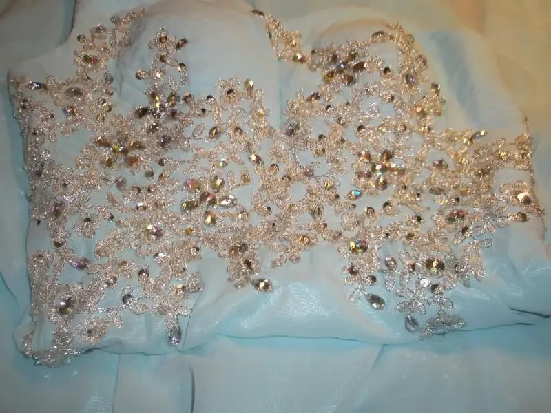 Вечірня сукня з вишуканою вишивкою  (38 EUR або 44UKR) 5