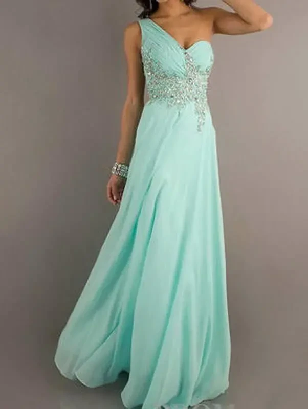 Вечірня сукня з вишуканою вишивкою  (38 EUR або 44UKR)