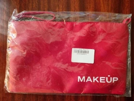 Косметичка Makeup красного цвета