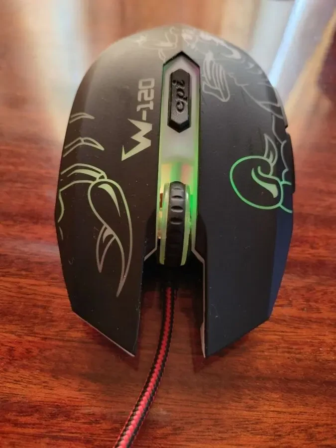 Игровая мышь Gemix W-120 USB Black c подсветкой и скорпионом 4