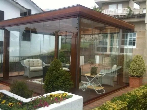 Безрамне скління тераса