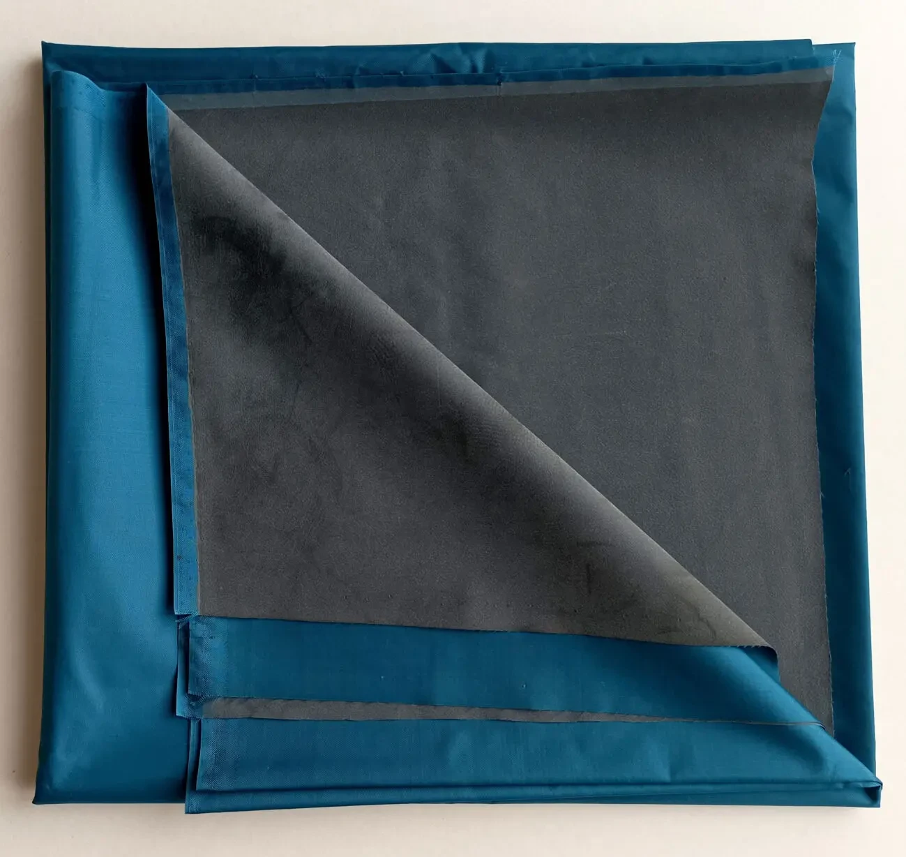 Ткань плащевка отрез 1,5х1,4 м 5