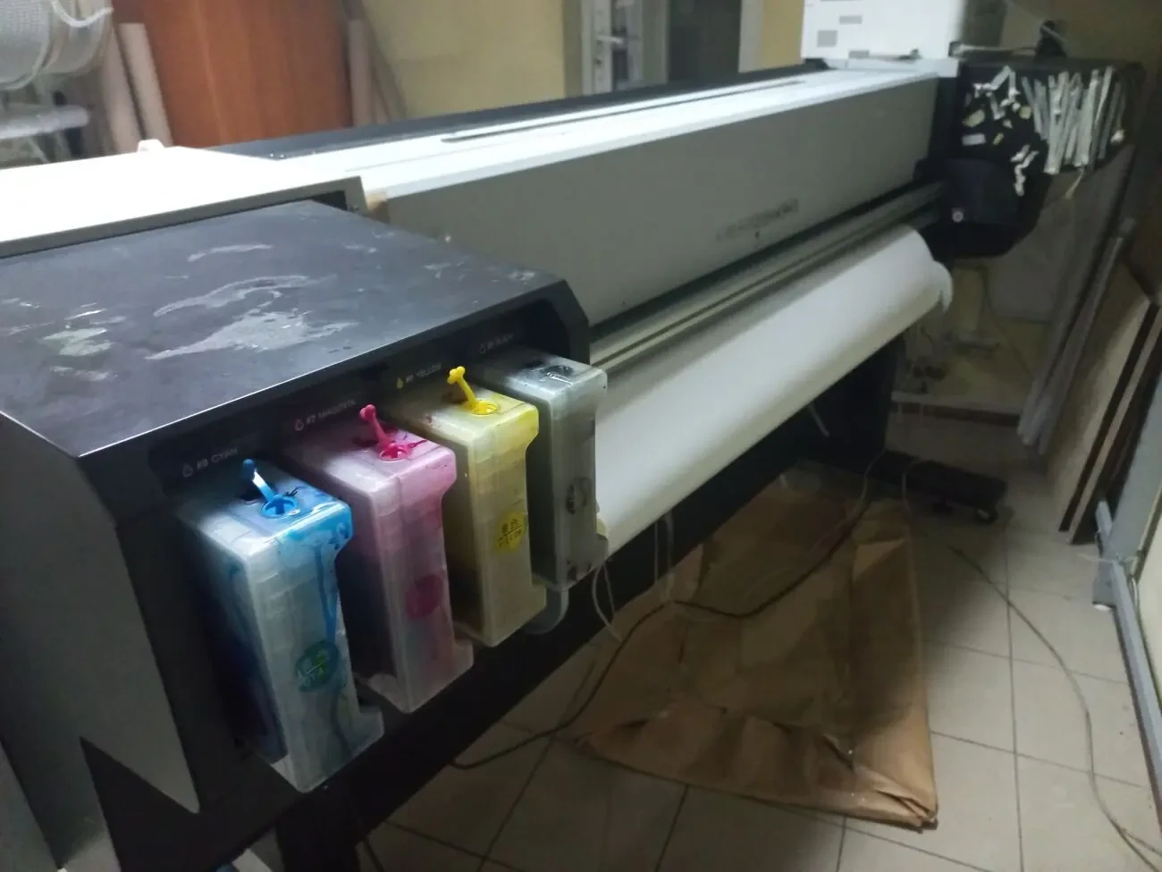 Epson Stylus Pro GS6000 Широкоформатний принтер 3