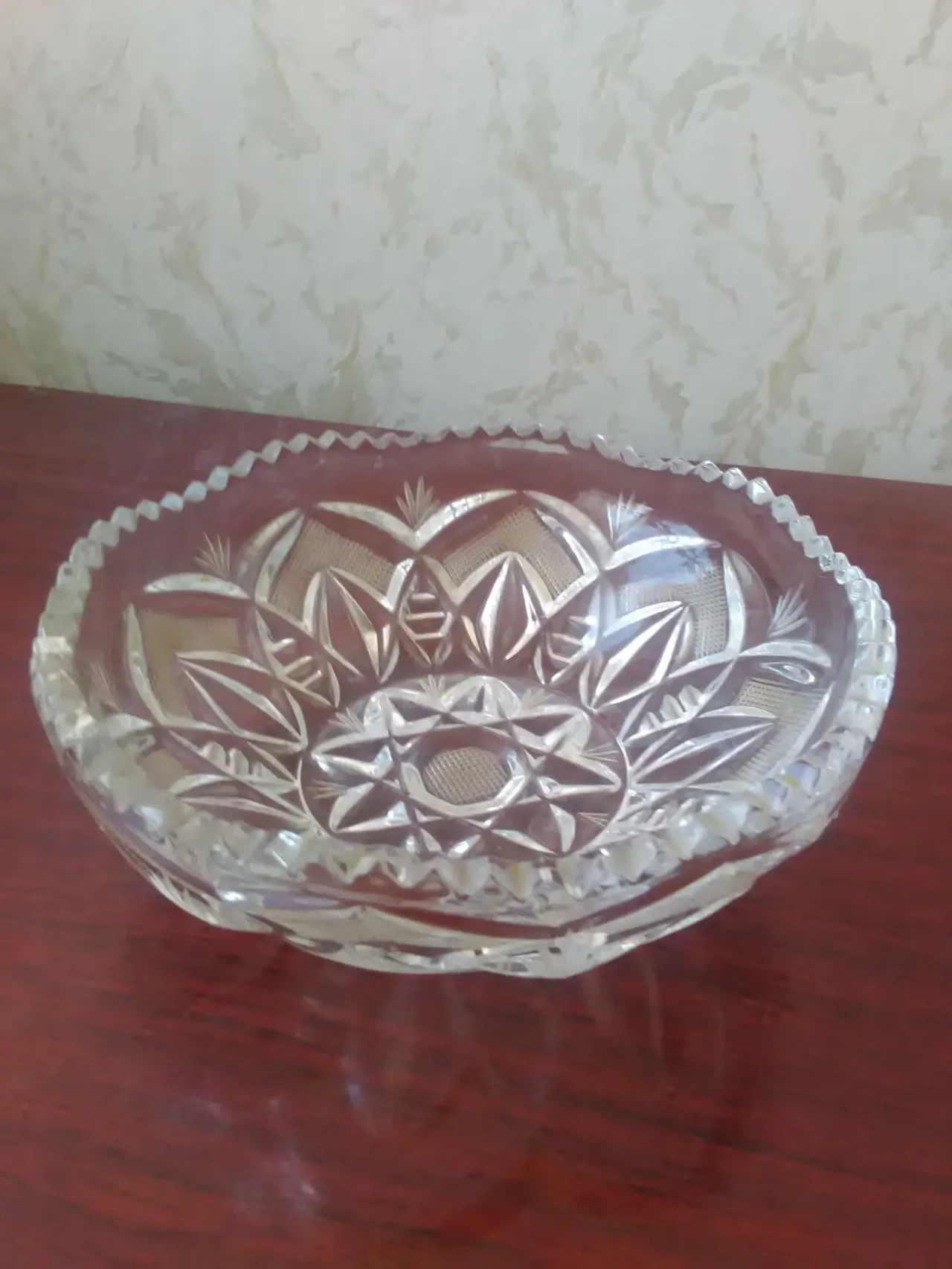 Хрустальная ваза для фруктов и конфет (Чехословакия).