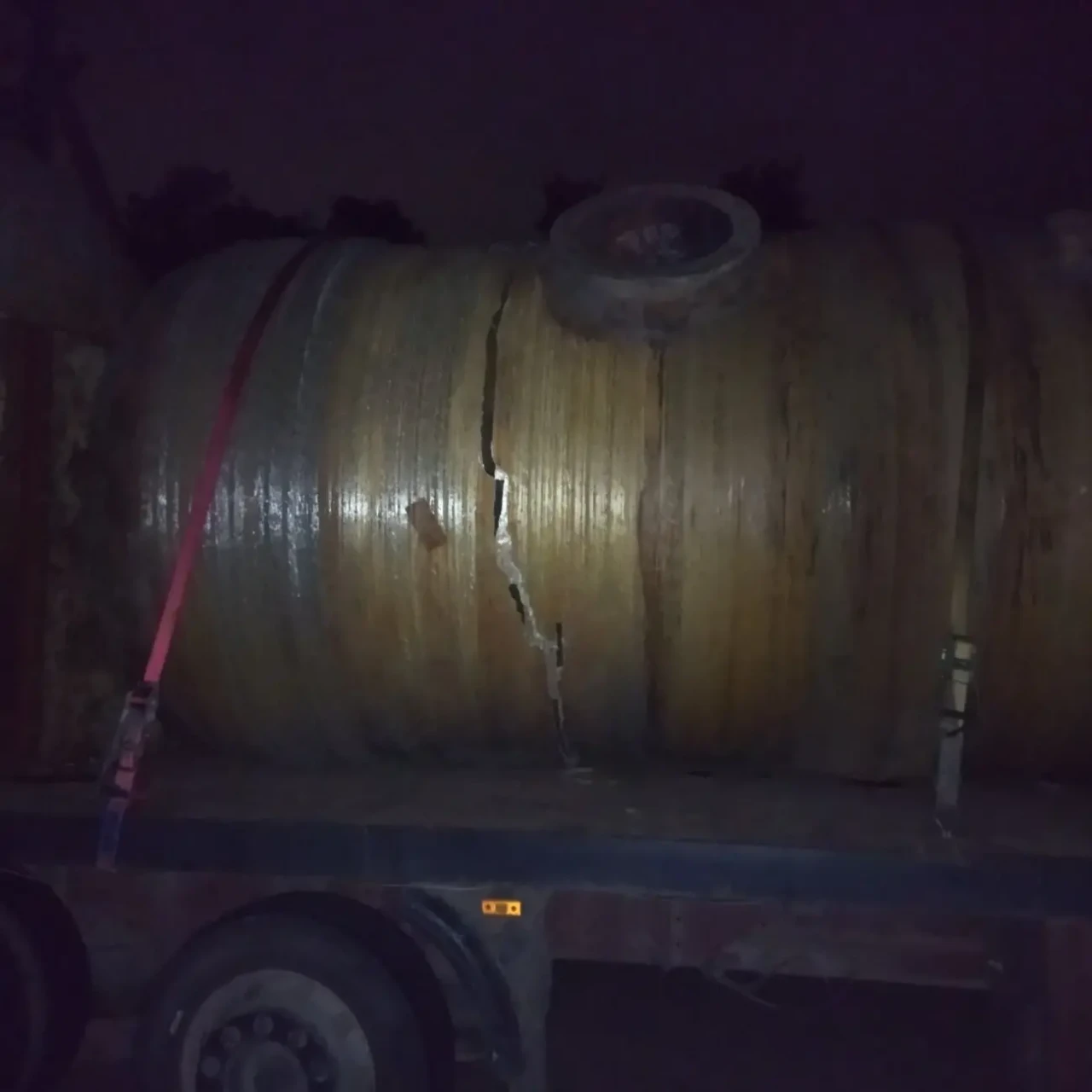 Бочка септик канализация бункер сховище 16 куб поломана 2