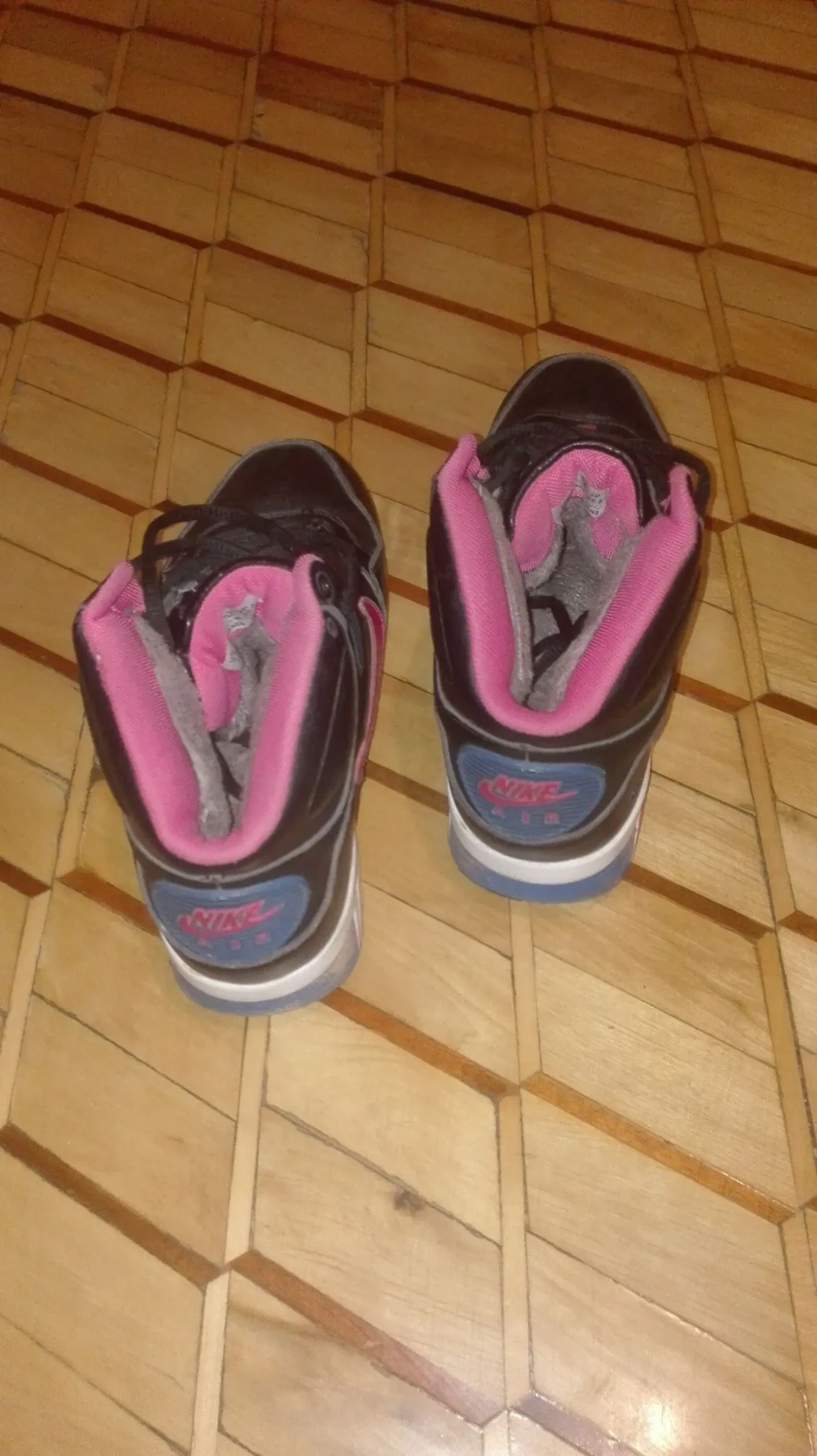 Утеплённые кроссовки Nike 3