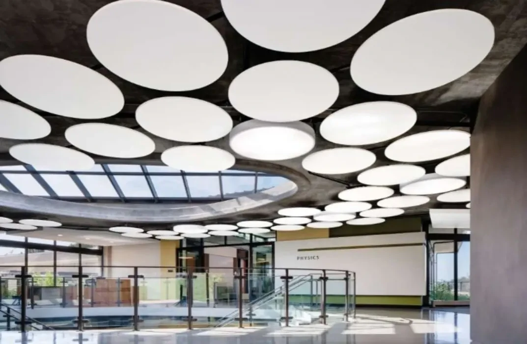 Армстронг, Грильято, Рейкова підвісна стеля 4