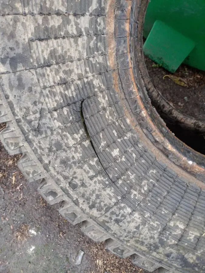 Шины на вездеход, бочку ПТС КФ-97 16.5/70-18 1065-420-457 7