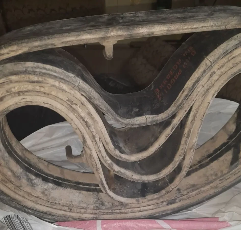 Куплю камеры резиновые,  номер  камер 233х90, 408х85. 3