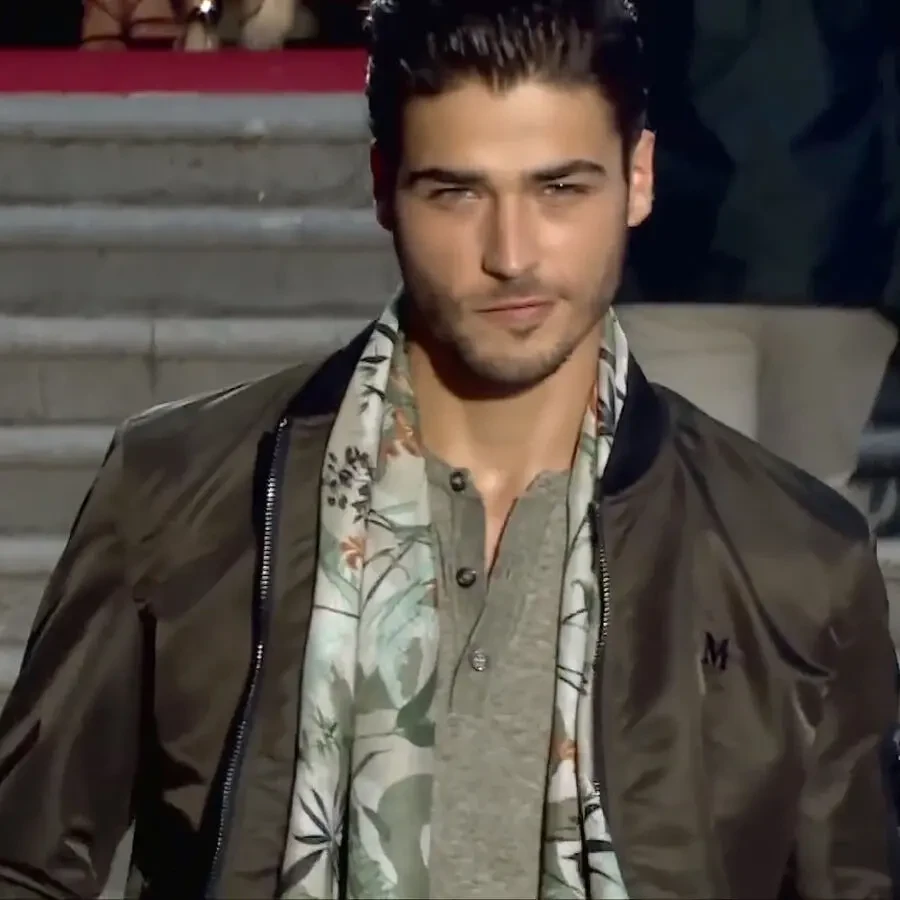 Бомбер Marciano Guess USA р M 46 мужская куртка пилот с вышивкой осень 5