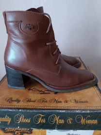 Ботинки женские натуральная кожа Испания р.36