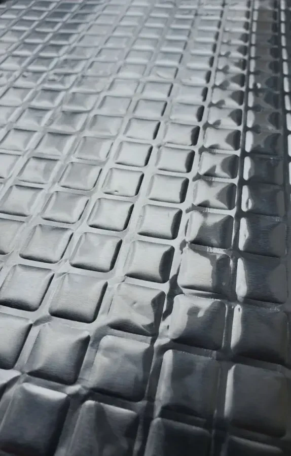 Виброизоляция для авто Эконом 3.0мм