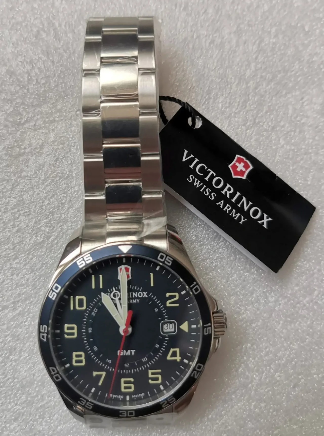 Новые швейцарские часы Victorinox Swiss Army Fieldforce GMT  сапфир 2