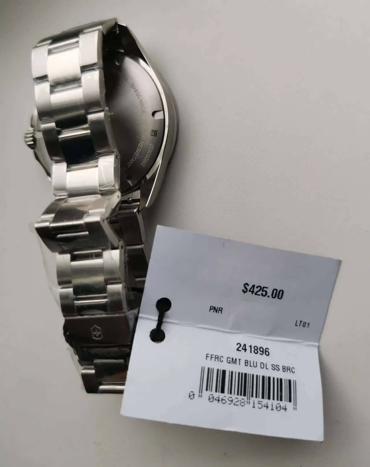 Новые швейцарские часы Victorinox Swiss Army Fieldforce GMT  сапфир 3