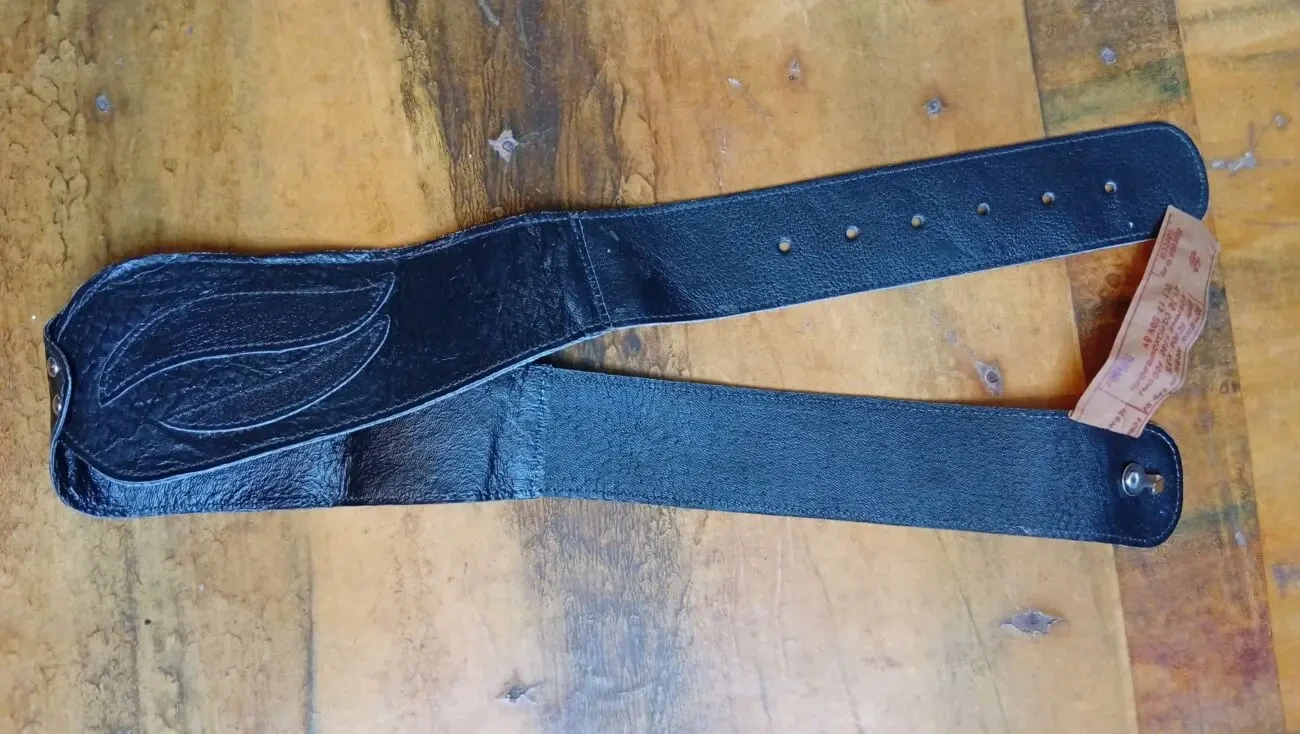 Продам жіночий пояс 2