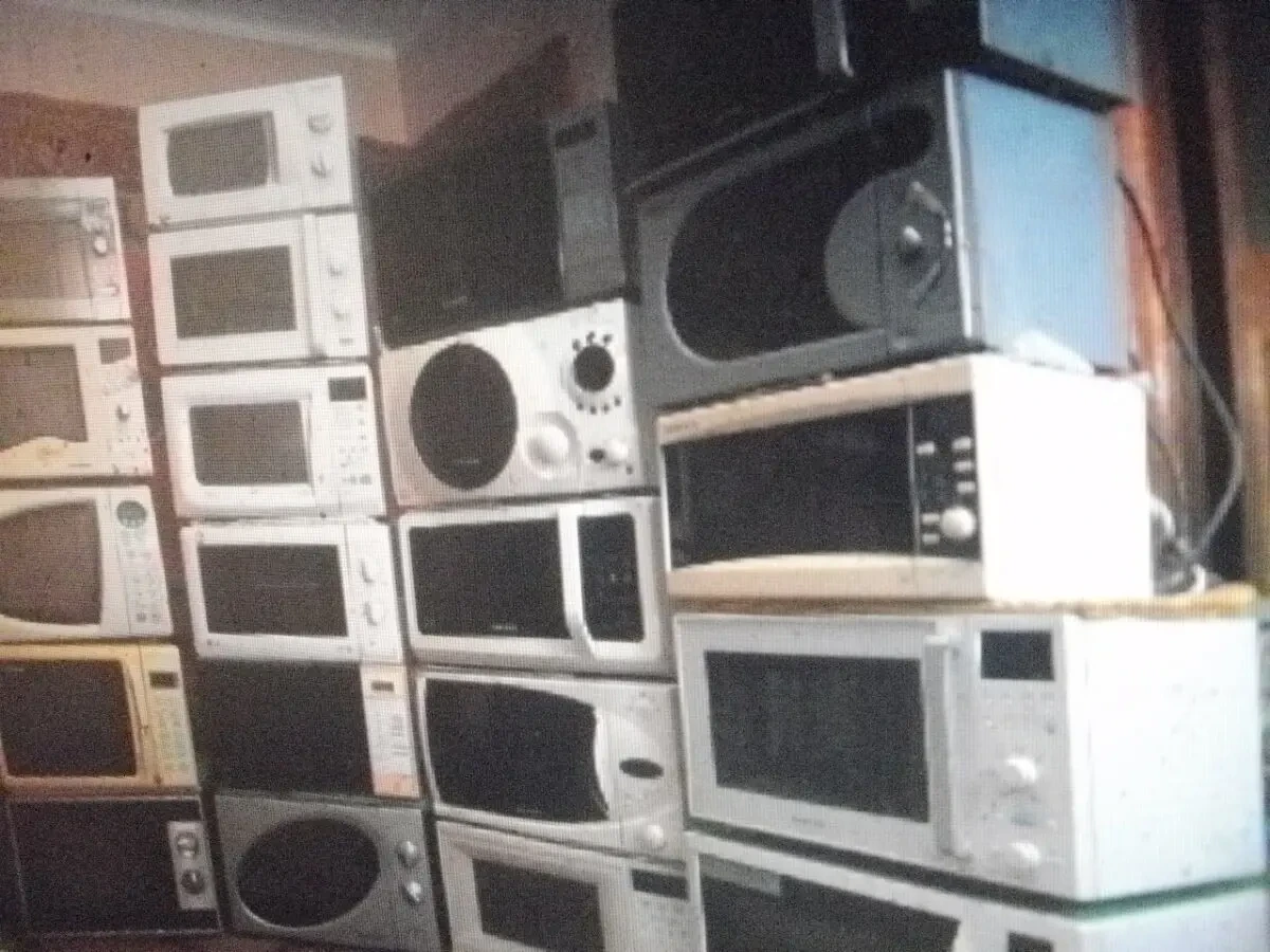 Купую Мікрохвильову піч ( Холодильник,Пилосос,Газову колонку).Чернігів 3