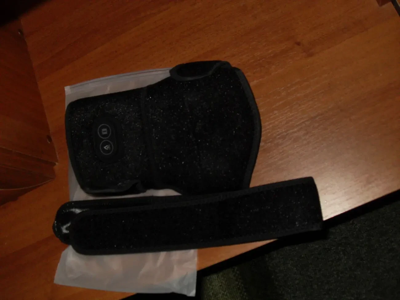 Продам вибробандаж для плеча или колена с подогревом 2