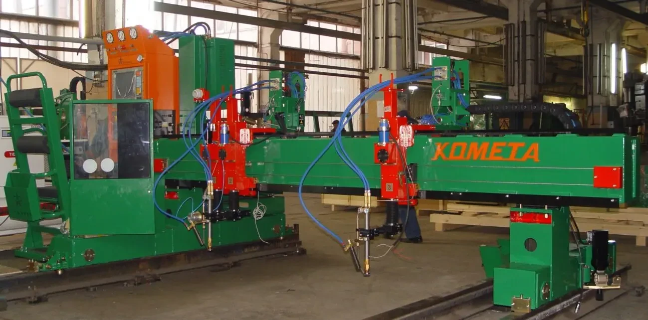 Машина газокисневої різки с ЧПК Комета 2
