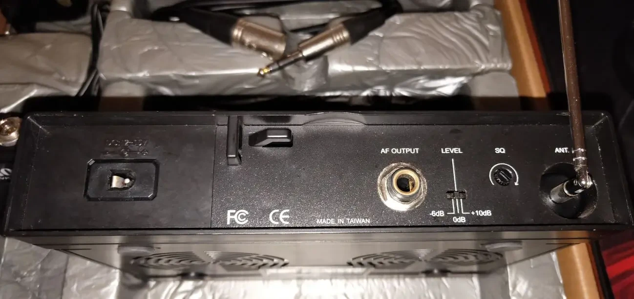 Радиосистема MIPRO MR - 515 MT - 103a 4