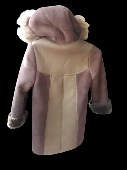 Натуральная дублёнка для девочки б/у 7