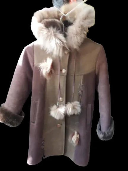 Натуральная дублёнка для девочки б/у 2