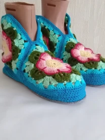 Жіночі капці великих розмірів