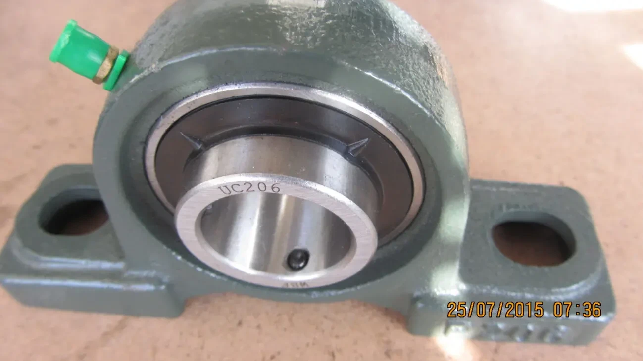 Подшипник  в  корпусе  под  вал  20 мм -  Ucp204