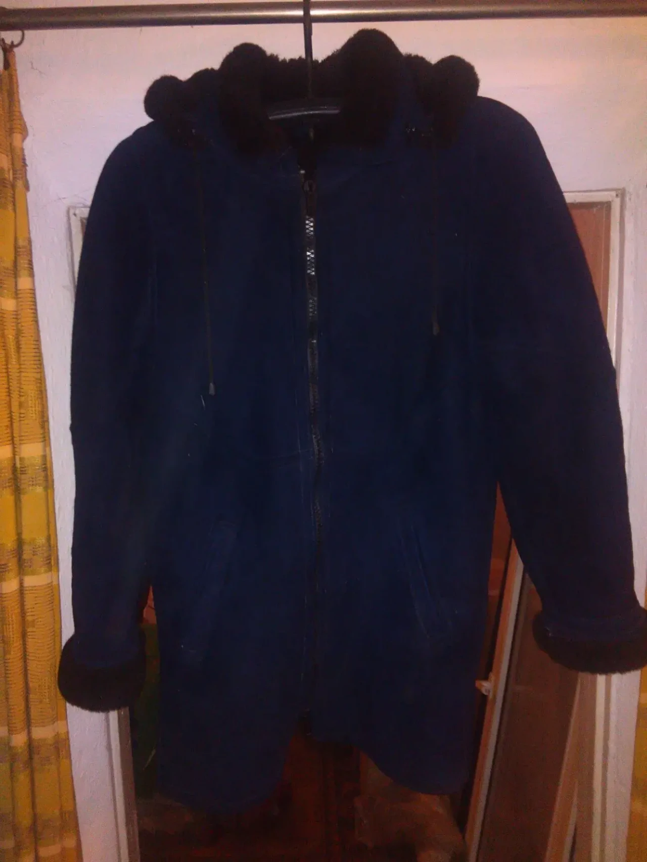 Женская дубленка (Польша).