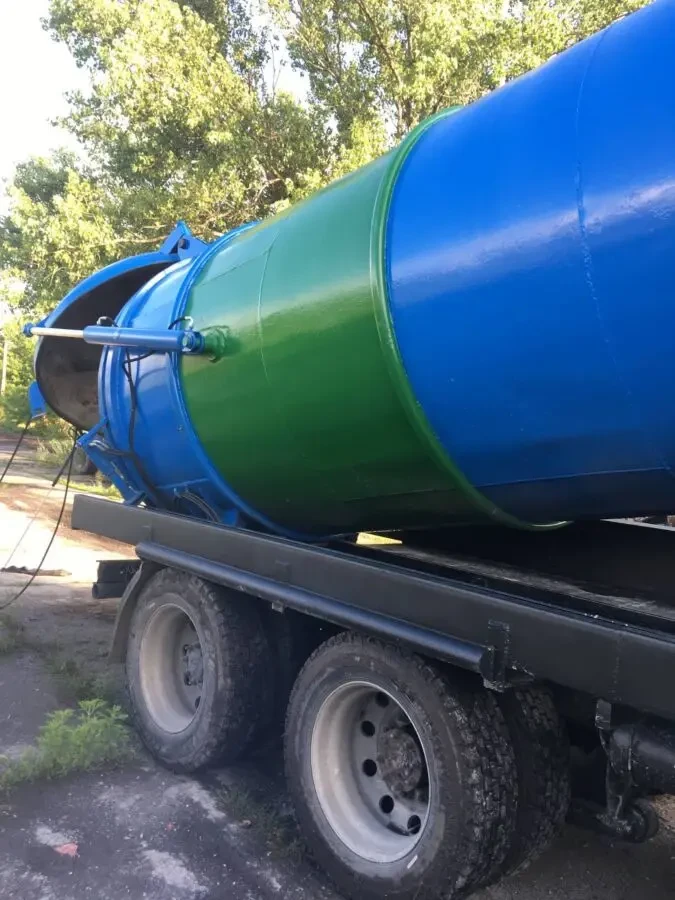 Ассенизатор илосос бочка цистерна Днепр 2