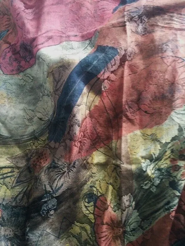 Жилет ткань тяжелый шелк атлас 8