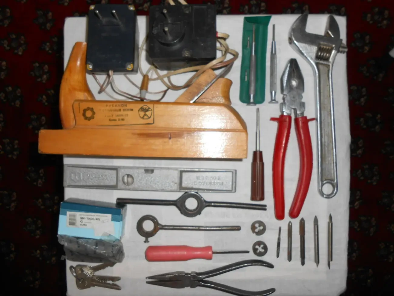 Телефон ZTE S183  з  модемом  HUAWEI EC306-2 5