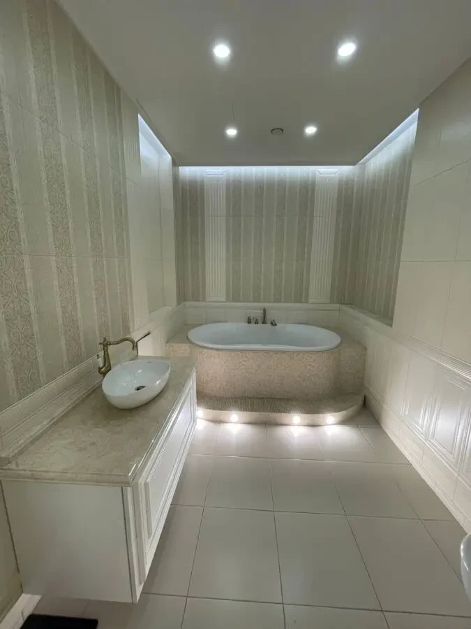 Продам 3-х комнатную квартиру в доме класса de-luxе ЖК Фаворит 6