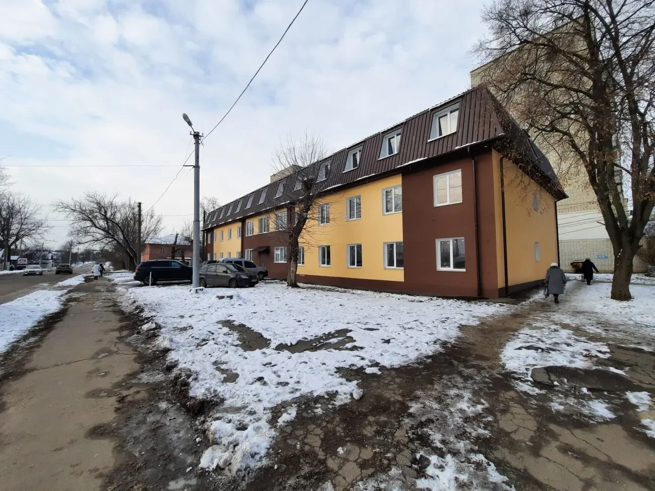 Продам комнату со своим санузлом, миникухней и свежим ремонтом. 8