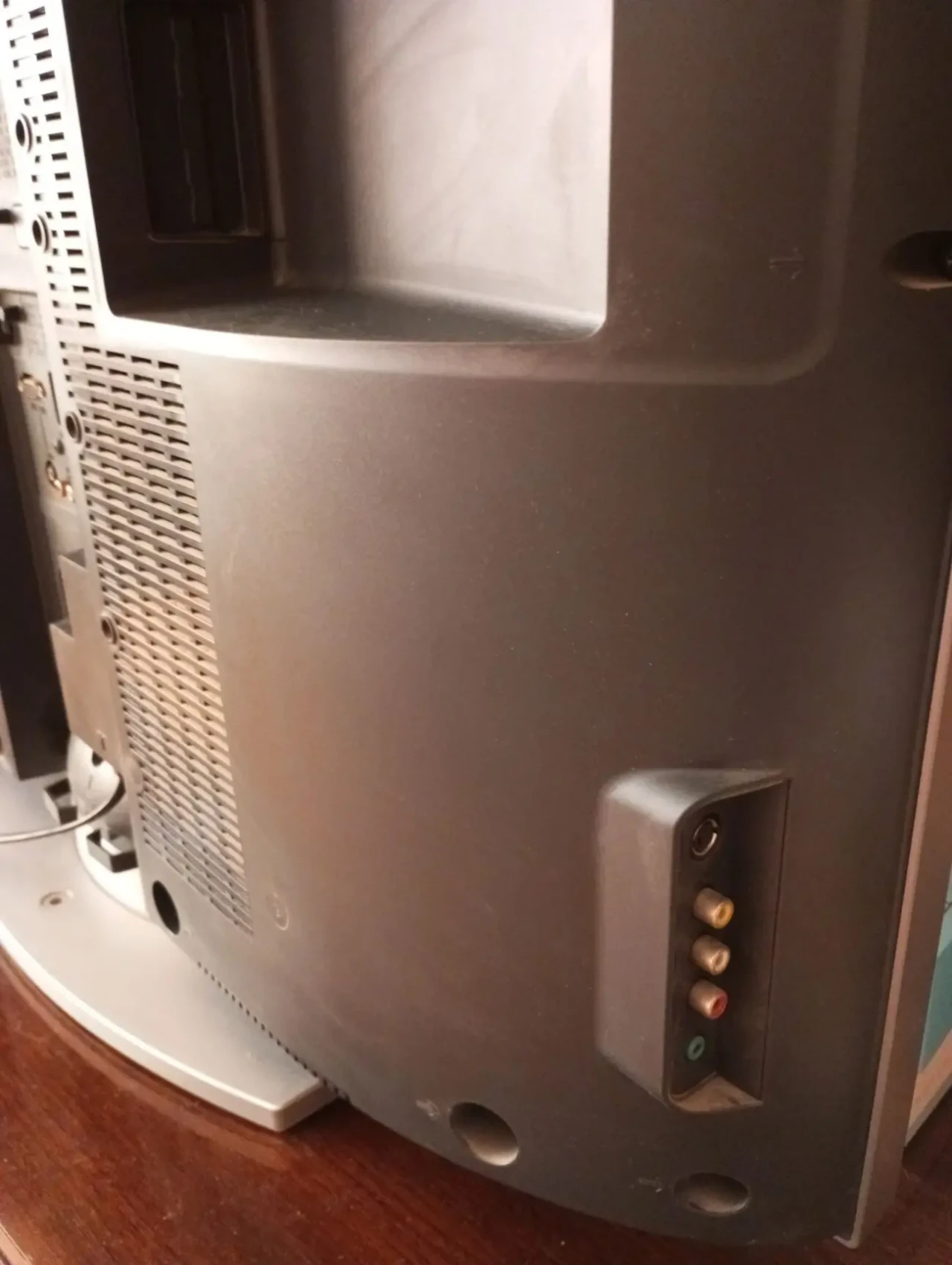 Телевизор Sony Bravia KDL-32U2520 5